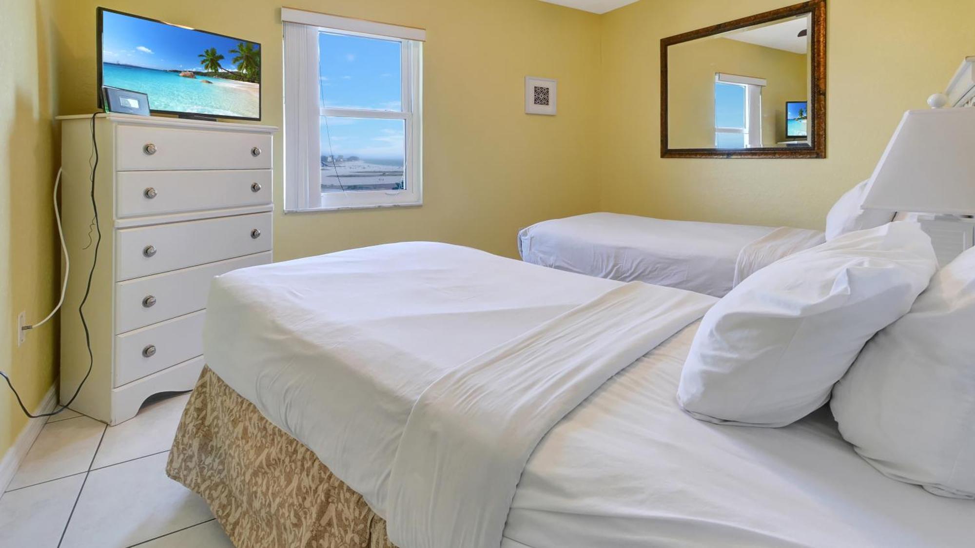 South Beach Oceanfront Resort St. Pete Beach Ngoại thất bức ảnh