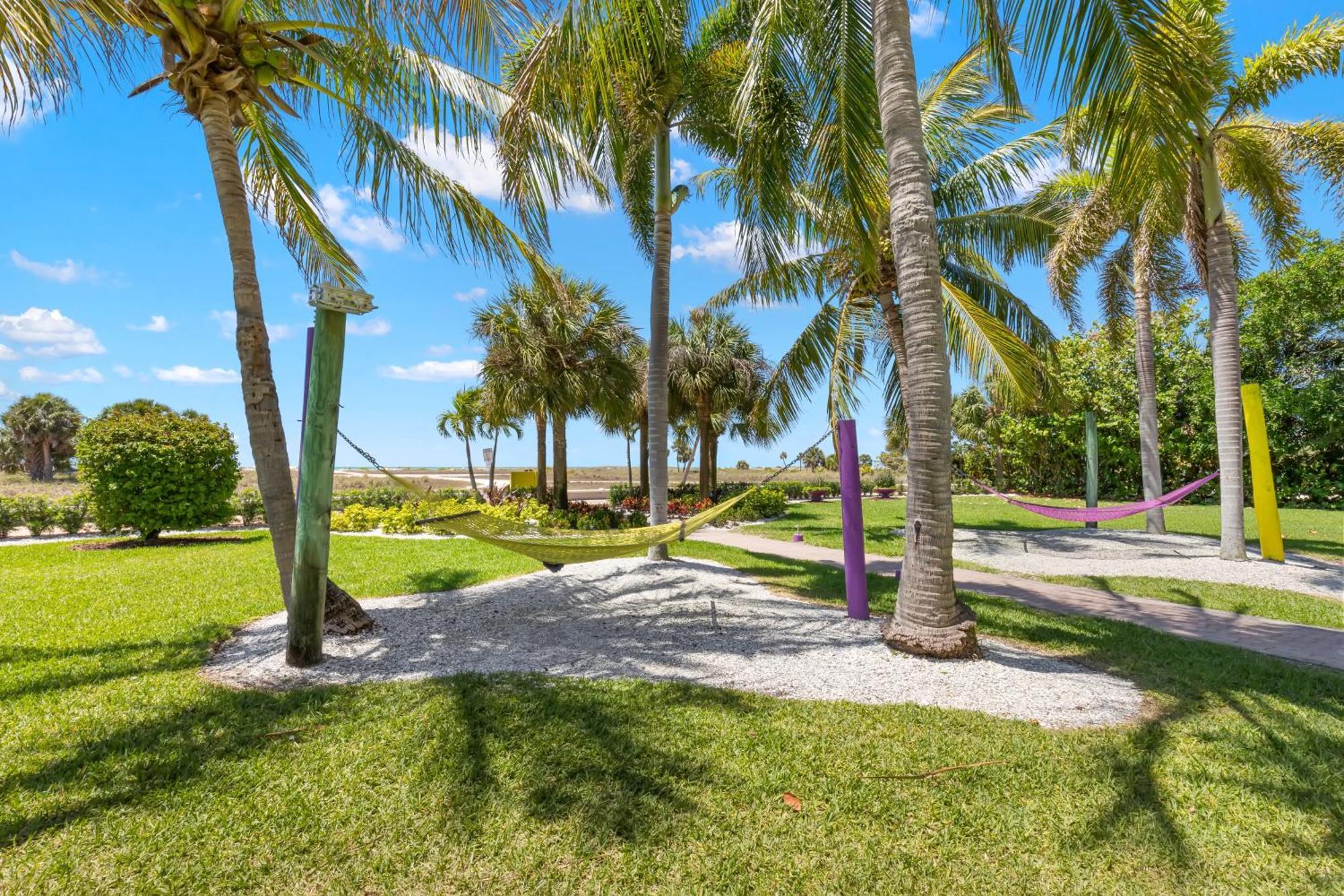 South Beach Oceanfront Resort St. Pete Beach Phòng bức ảnh