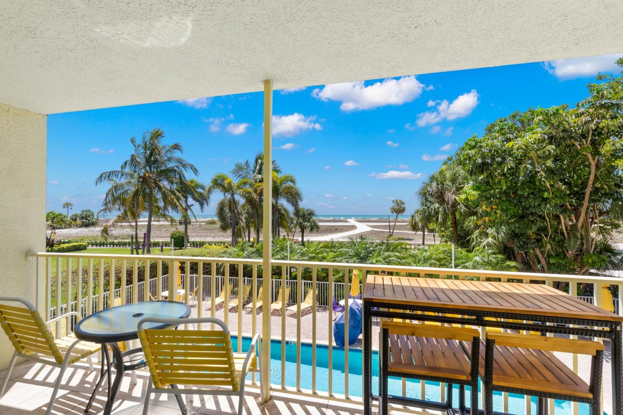 South Beach Oceanfront Resort St. Pete Beach Phòng bức ảnh