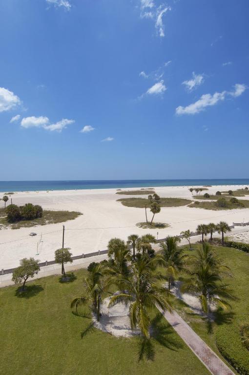 South Beach Oceanfront Resort St. Pete Beach Ngoại thất bức ảnh